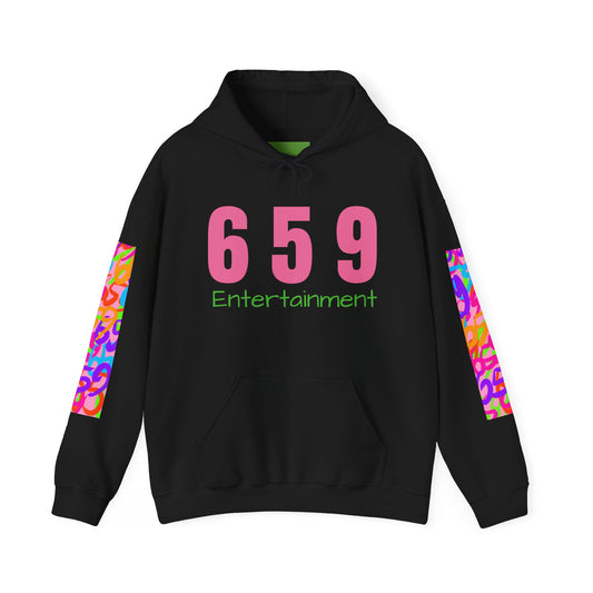 659 Wanda Unisex Heavy Blend™ Sweatshirt (Black/Pink)